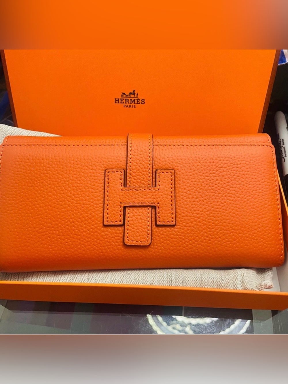 🔥 Hermes H Orange wallet